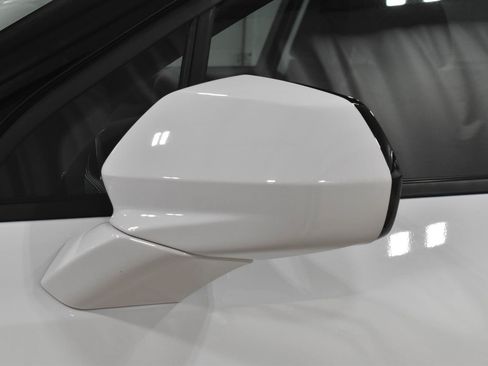 Used 2025 Chevrolet Blazer LT AWD/4WD image 34