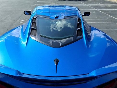 Used 2022 Chevrolet Corvette Stingray Premium Cpe w/ Z51 Performance Package RWD image 17