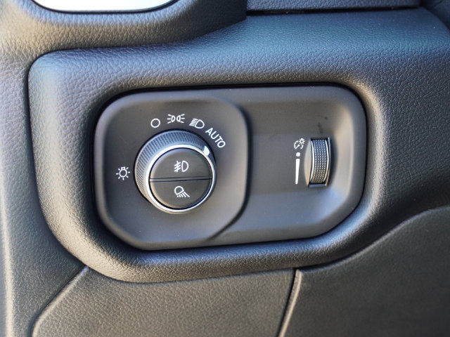 New 2027 RAM 2500 Big Horn AWD/4WD image 30