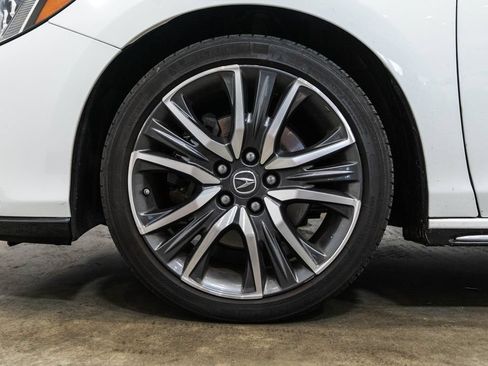 Used 2020 Acura RLX Sport Hybrid w/ Advance Pkg AWD/4WD image 11