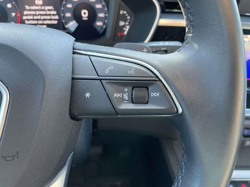 Used 2023 Audi Q3 2.0T Premium w/ Convenience Package image 33