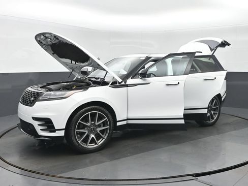 Used 2023 Land Rover Range Rover Velar R-Dynamic S AWD/4WD image 39