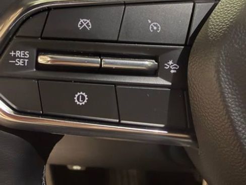 Used 2026 Chevrolet Equinox LT w/ Convenience Package II image 14