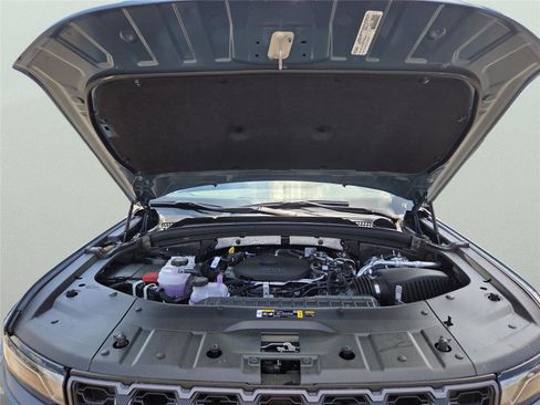 New 2026 Jeep Grand Cherokee L Limited image 36