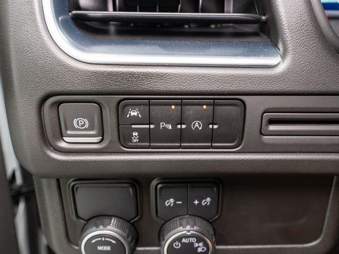 Used 2023 Chevrolet Tahoe Premier RWD image 30