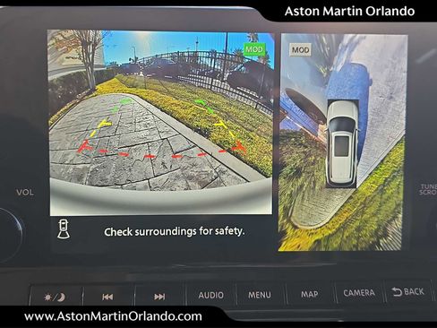 Used 2025 Nissan Pathfinder Platinum w/ Cargo Package image 21