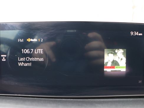 Used 2023 MAZDA MAZDA3 s image 31