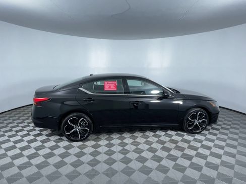 Used 2025 Nissan Altima 2.5 SR AWD/4WD image 9