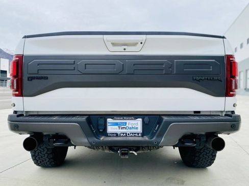 Used 2017 Ford F150 Raptor w/ Equipment Group 802A Luxury image 6