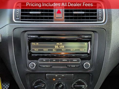 Used 2013 Volkswagen Jetta S FWD image 17