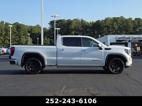 Used 2026 GMC Sierra 1500 Denali w/ Denali Reserve Package AWD/4WD image 8