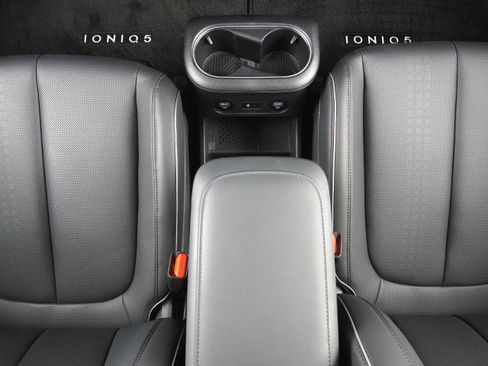 Used 2024 Hyundai Ioniq 5 AWD Limited image 25