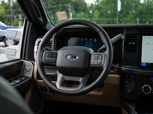 Used 2026 Ford F450 Lariat AWD/4WD image 42