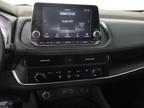 Used 2021 Nissan Rogue S AWD/4WD image 38