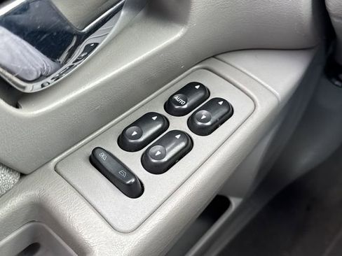 Used 2001 Ford Taurus SES image 27