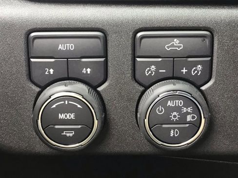 New 2025 Chevrolet Silverado 1500 RST image 33