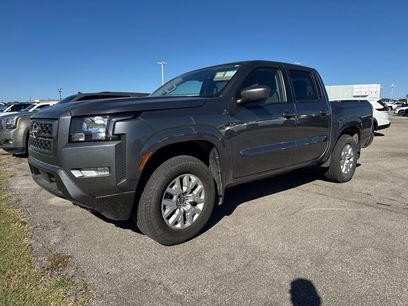 Used 2023 Nissan Frontier SV w/ SV Convenience Package