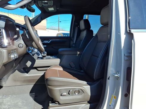 New 2026 GMC Sierra 1500 Denali w/ Denali Reserve Package image 7