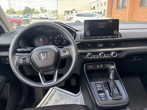 Used 2024 Honda CR-V EX image 27