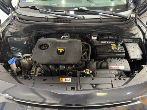 Used 2020 Kia Soul S FWD image 32