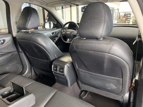 Used 2015 INFINITI Q50 Premium w/ All Weather Package image 11