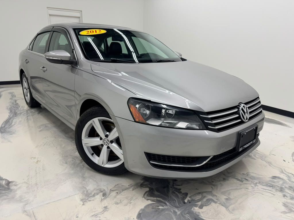 Used 2012 Volkswagen Passat 2.5 SE FWD image 1
