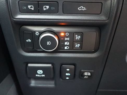 Used 2022 Ford F150 Lariat w/ Equipment Group 502A High AWD/4WD image 36