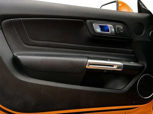 Used 2019 Ford Mustang GT Premium w/ Equipment Group 401A RWD image 22