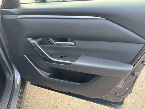 Used 2025 MAZDA CX-50 AWD 2.5 S w/ Preferred Package image 15