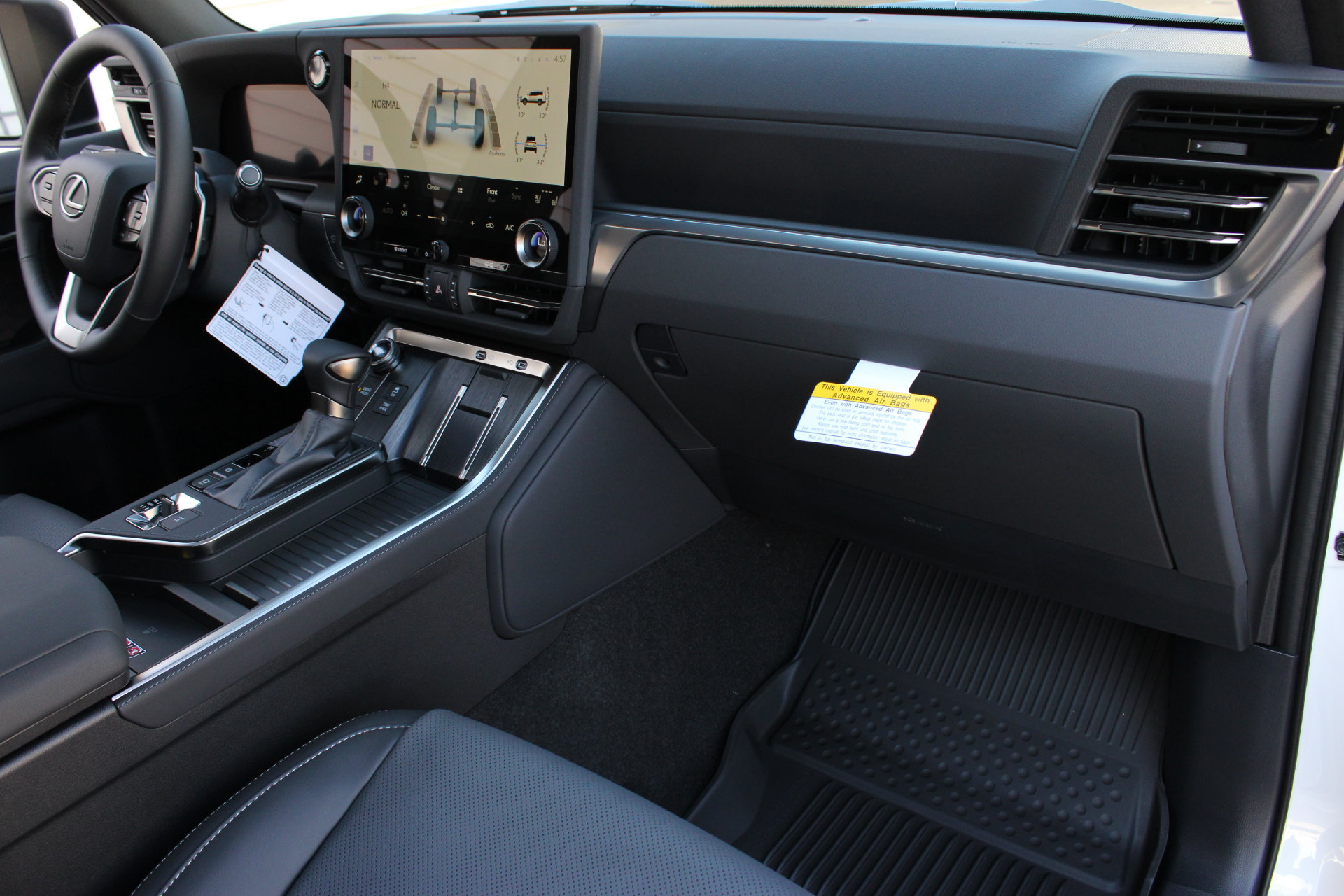 Used 2026 Lexus GX 550 AWD/4WD image 11
