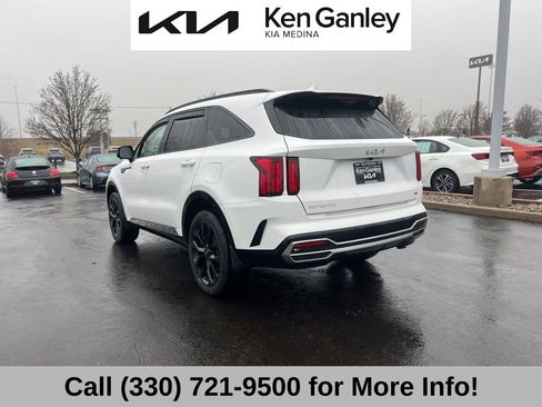 Certified 2023 Kia Sorento SX image 14