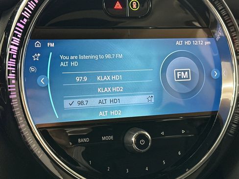 Used 2023 MINI Cooper SE image 23