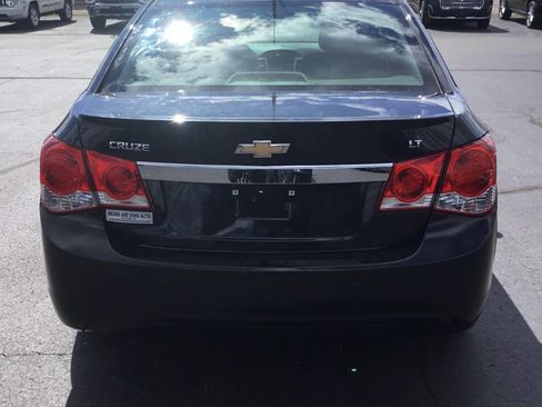 Used 2014 Chevrolet Cruze LT w/ RS Package FWD image 4