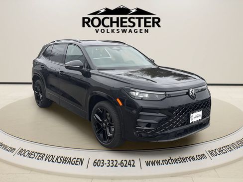 Used 2026 Volkswagen Tiguan SE R-Line AWD/4WD image 10