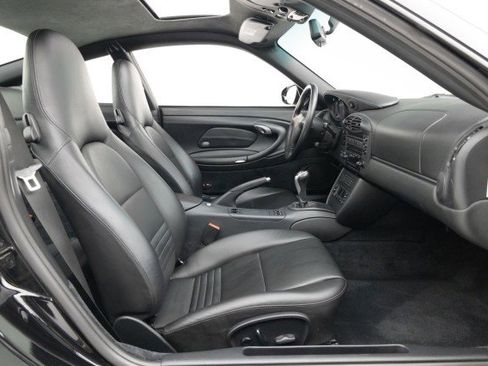 Used 2001 Porsche 911 Carrera image 20