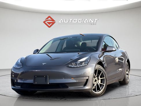 Used 2021 Tesla Model 3 Standard Range Plus RWD image 1