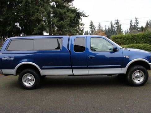 Used 1998 Ford F150 Lariat image 10