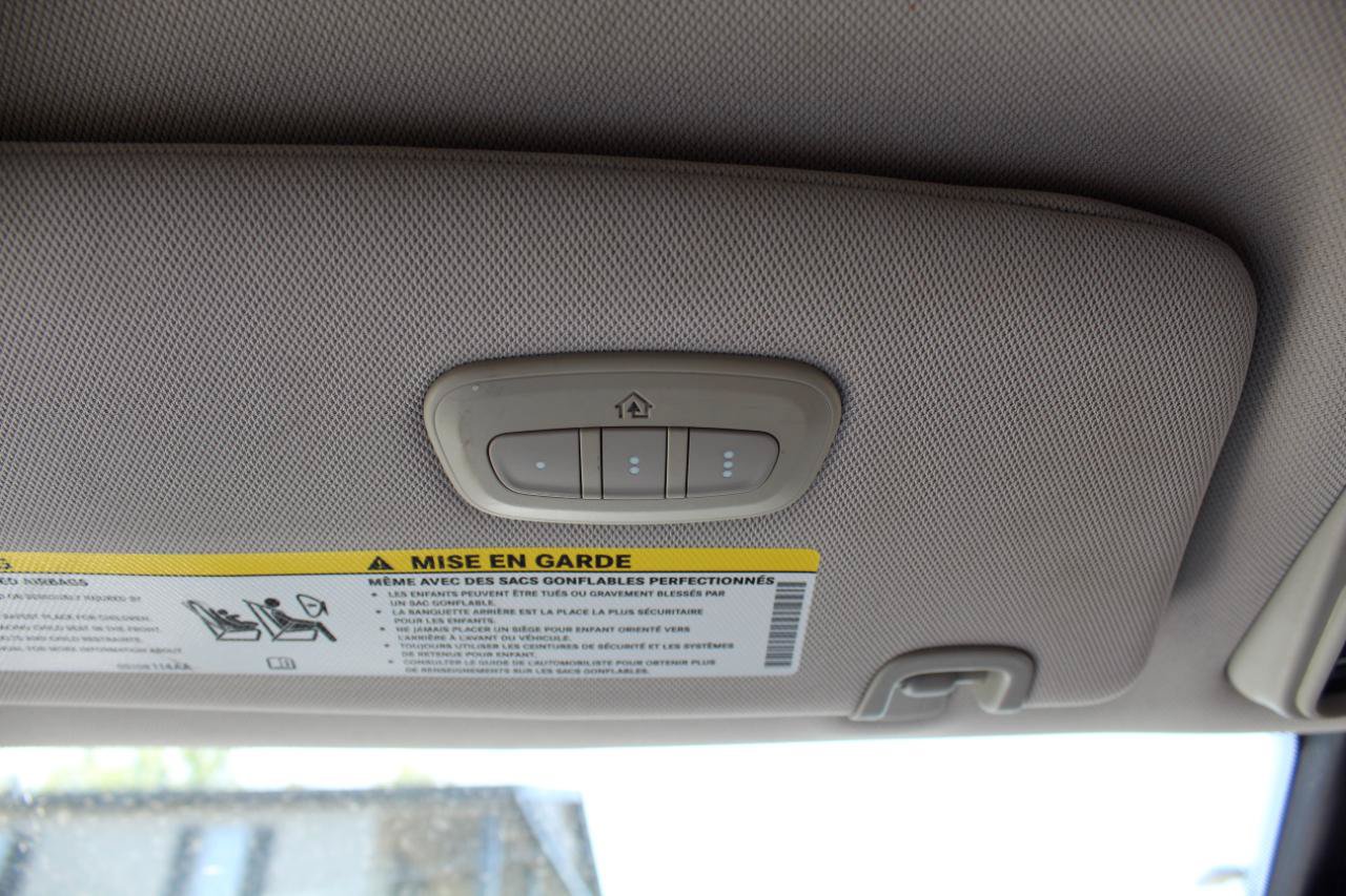 Used 2019 Chrysler Pacifica Limited FWD image 20