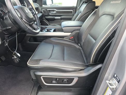 Used 2023 RAM 1500 Laramie AWD/4WD image 8