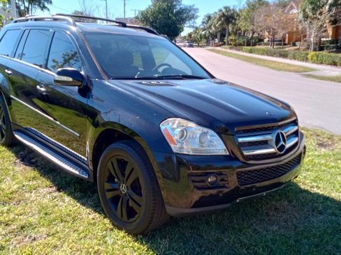 Used 2007 Mercedes-Benz GL 450 4MATIC image 4