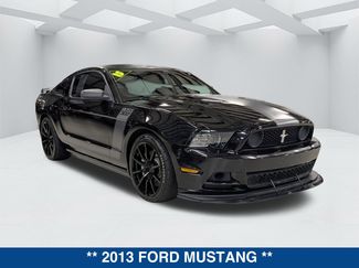 Used 2013 Ford Mustang Boss 302 video 2