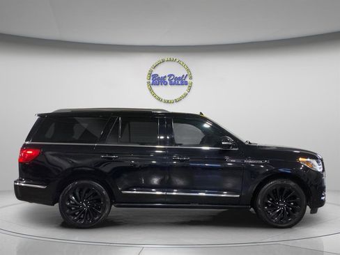Used 2021 Lincoln Navigator Reserve AWD/4WD image 6