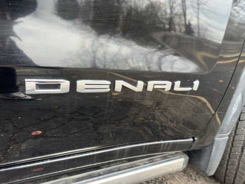 Used 2019 GMC Sierra 1500 Denali w/ Denali Ultimate Package image 16