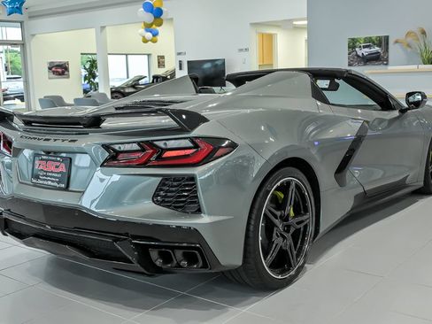 Used 2023 Chevrolet Corvette Stingray Premium Conv w/ Battery Protection Package RWD image 10