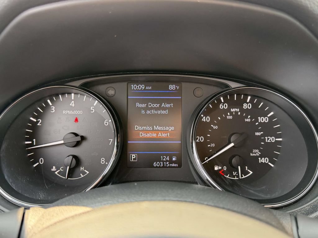 Used 2019 Nissan Rogue S AWD/4WD image 25