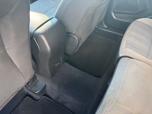 Used 2022 Ford Escape SE FWD image 31