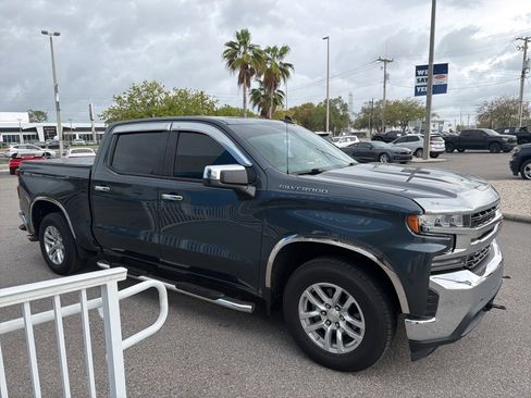 Used 2020 Chevrolet Silverado 1500 LT w/ All-Star Edition image 3
