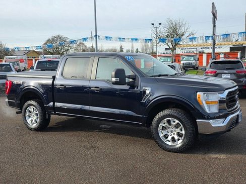 Used 2021 Ford F150 XLT w/ Max Trailer Tow Package image 3