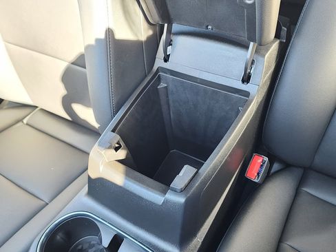 New 2026 GMC Canyon Elevation w/ Convenience Package image 35