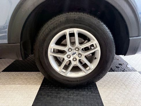 Certified 2025 Ford Explorer Active image 11